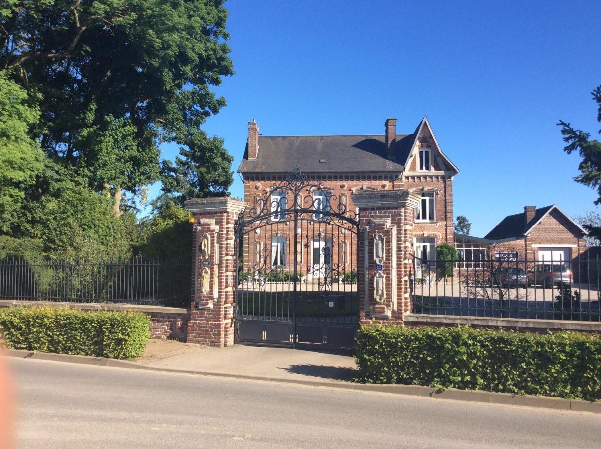L'Hostellerie Du Chateau Mesnil-Saint-Nicaise Экстерьер фото
